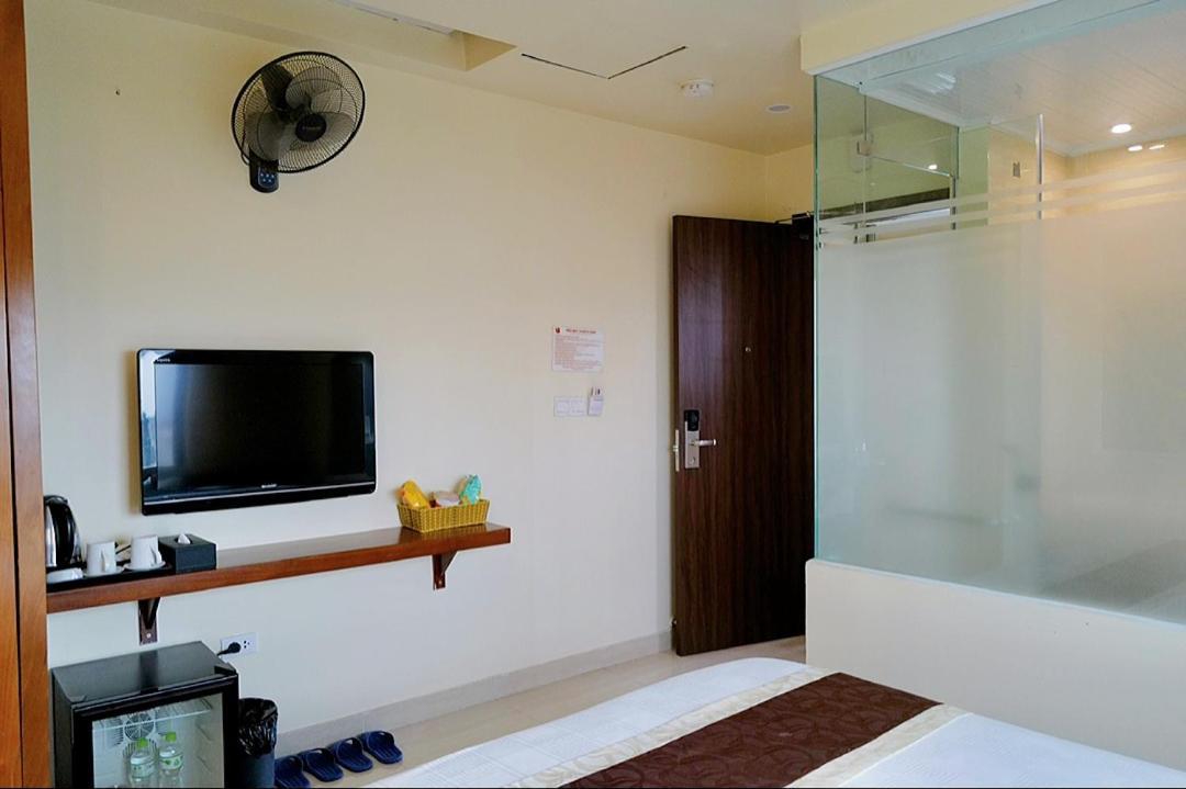 Hanoi B Hotel & Travel - 5 Mins Hoan Kiem Lake Bagian luar foto