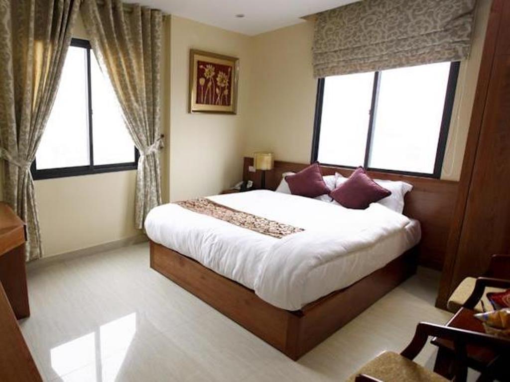 Hanoi B Hotel & Travel - 5 Mins Hoan Kiem Lake Bagian luar foto